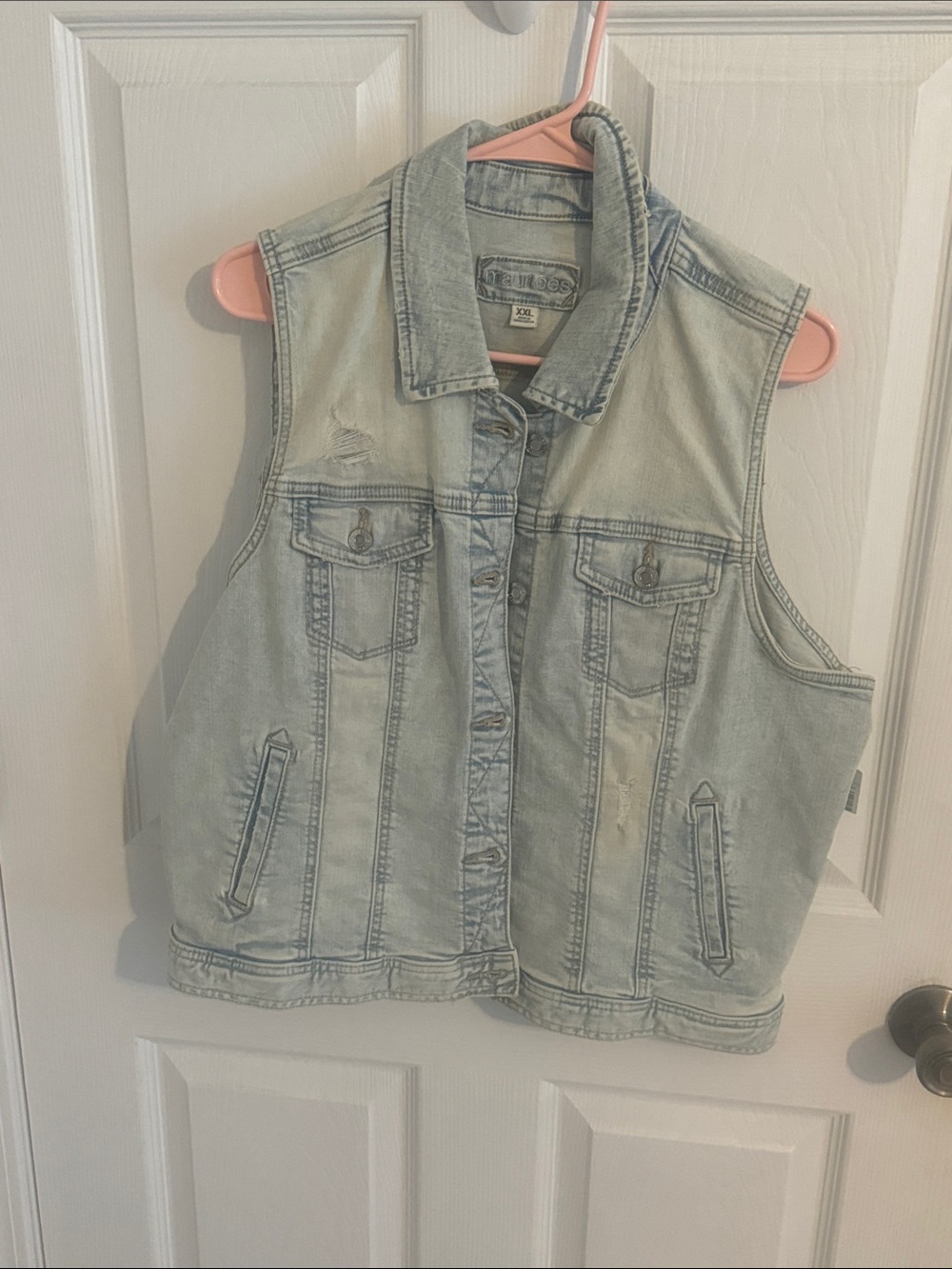 Maurices Teal Logo Tag with Light Denim Garment